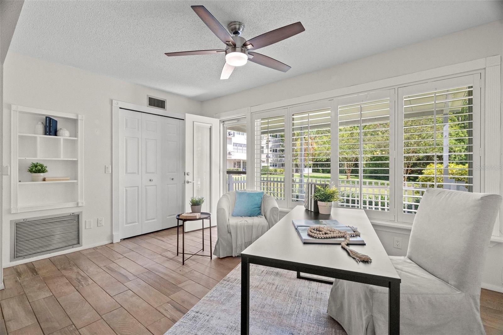 Image 14 of 33 For 2440 World Parkway Boulevard 16
