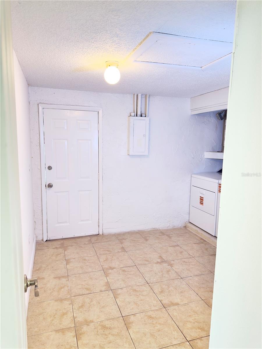 Image 34 of 53 For 5701 Quist Drive