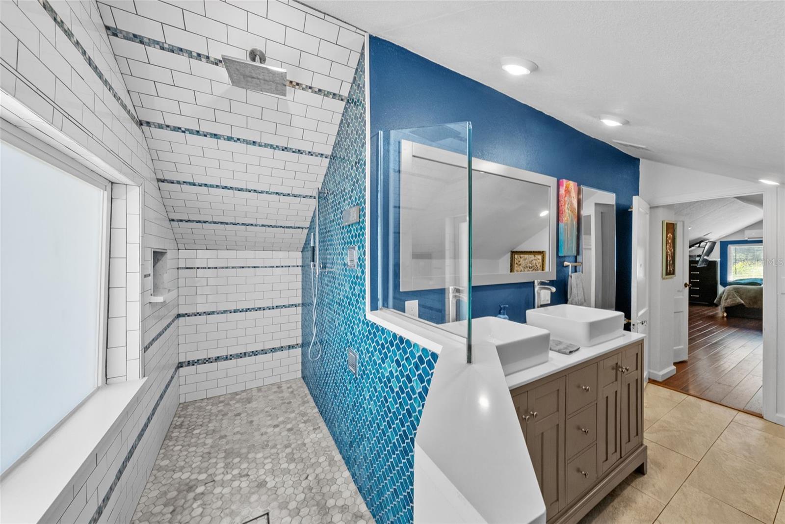 Image 30 of 67 For 1207 9th Avenue N