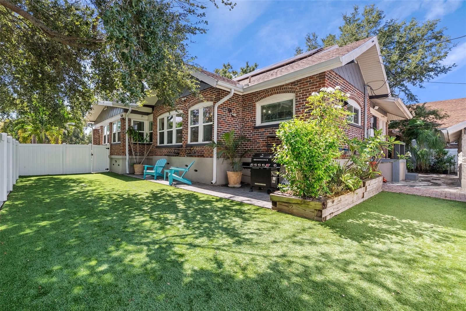 Image 46 of 67 For 1207 9th Avenue N