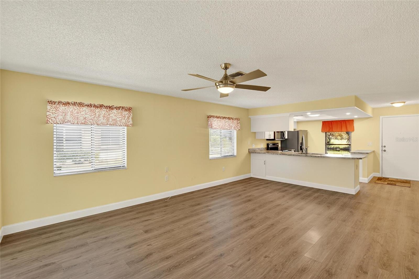 Image 16 of 54 For 7321 Greystone Drive 0