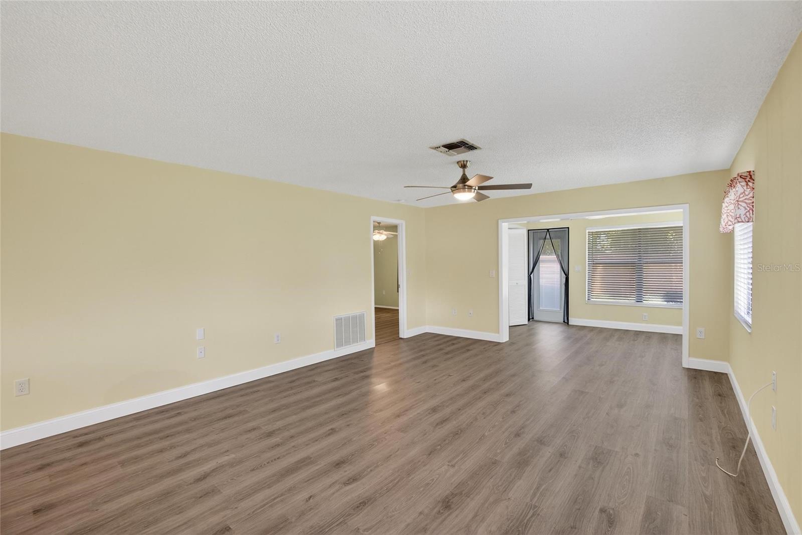 Image 18 of 54 For 7321 Greystone Drive 0