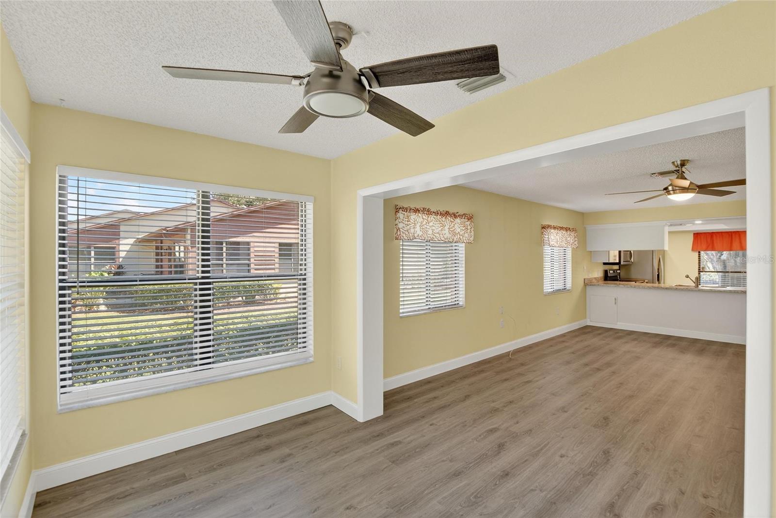 Image 20 of 54 For 7321 Greystone Drive 0