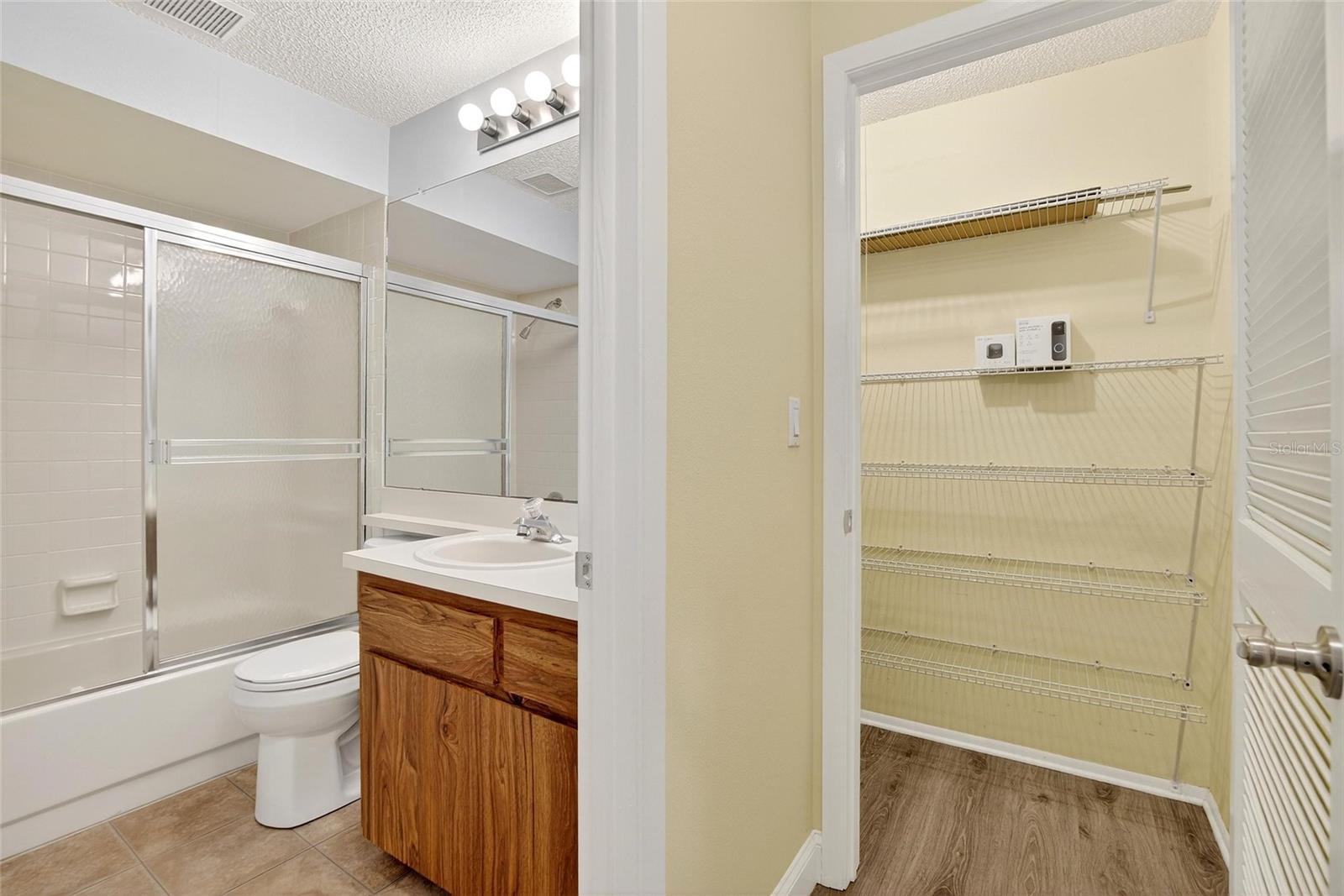Image 31 of 54 For 7321 Greystone Drive 0