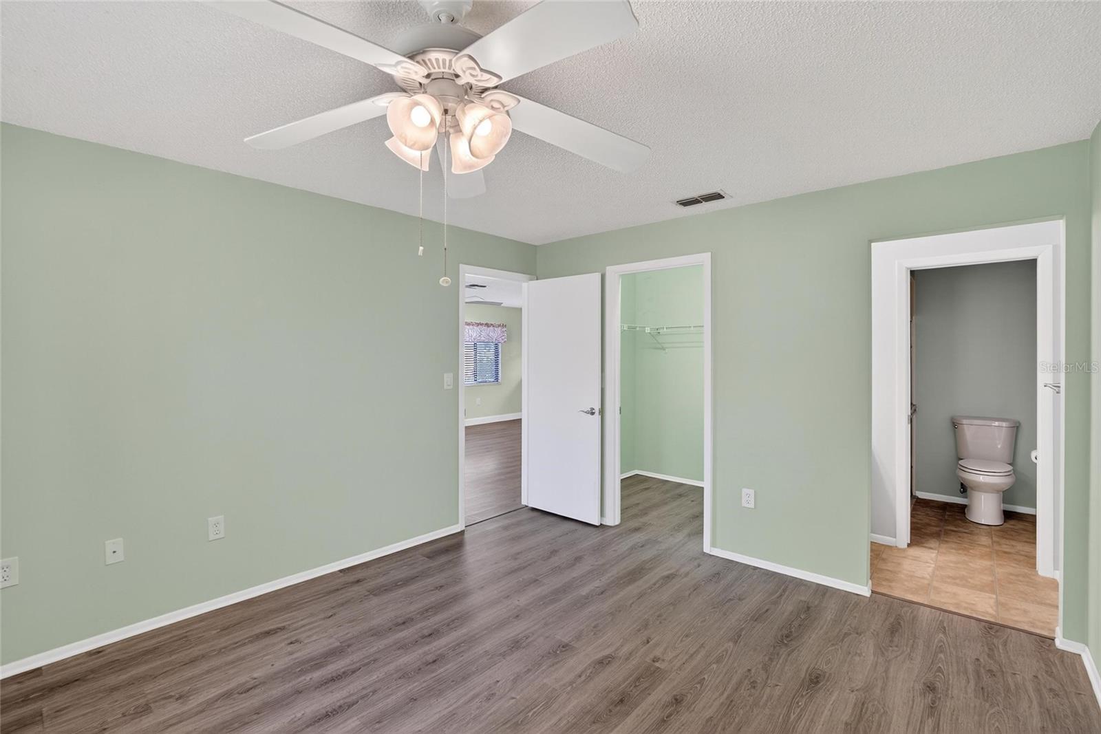 Image 32 of 54 For 7321 Greystone Drive 0