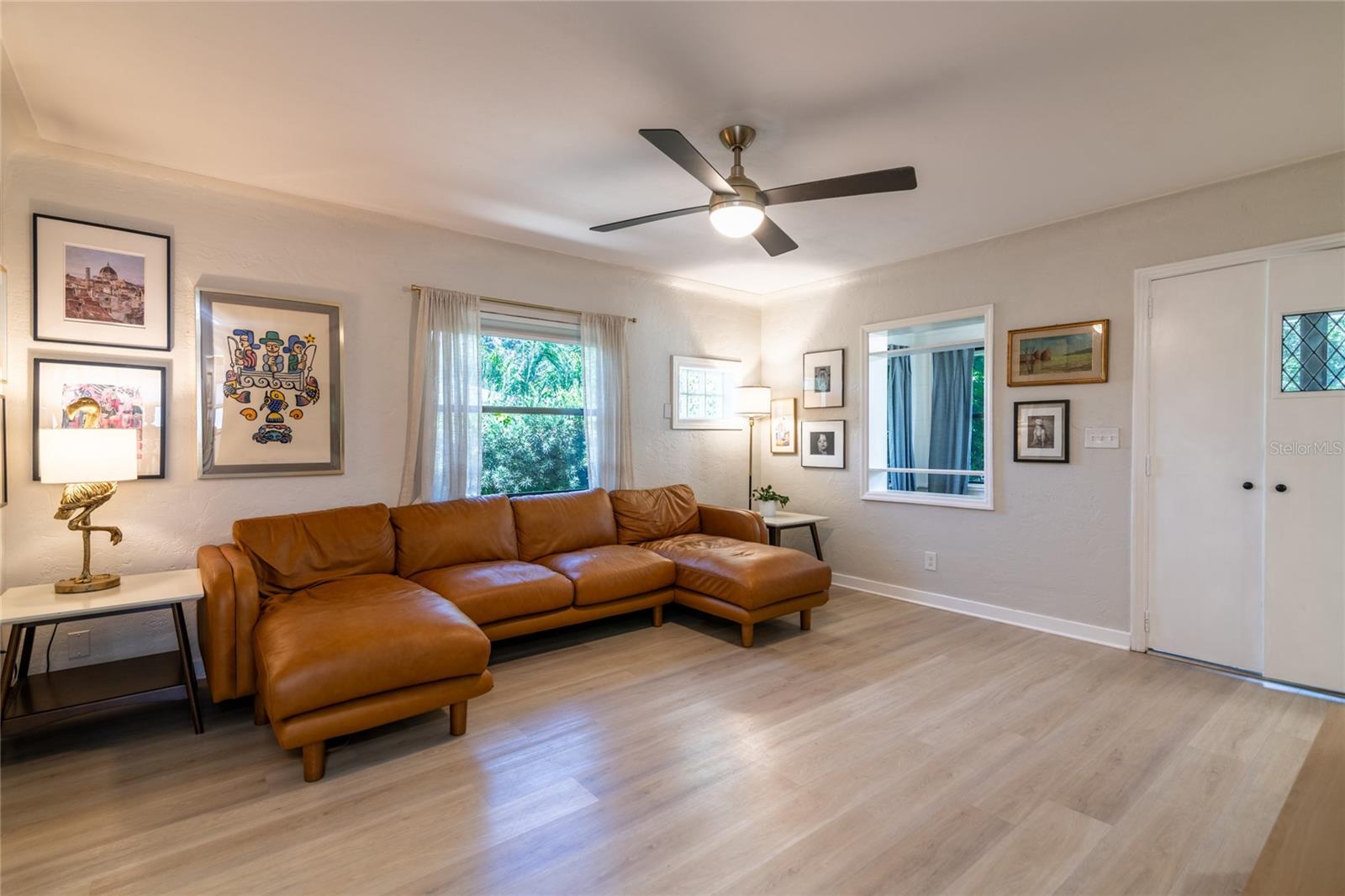Image 10 of 58 For 6138 11th Avenue S
