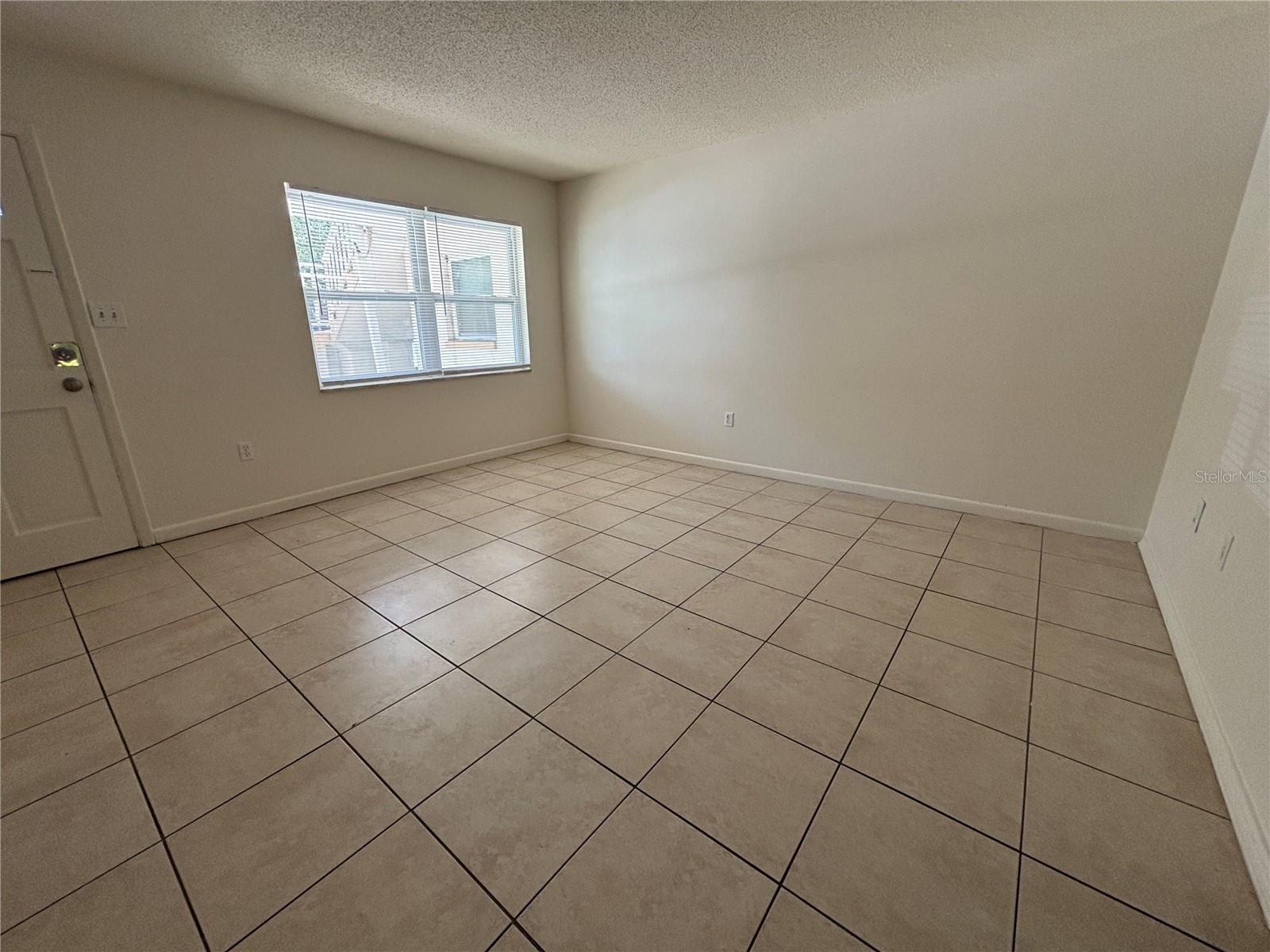 Image 3 of 15 For 1008 Pinellas Street 2