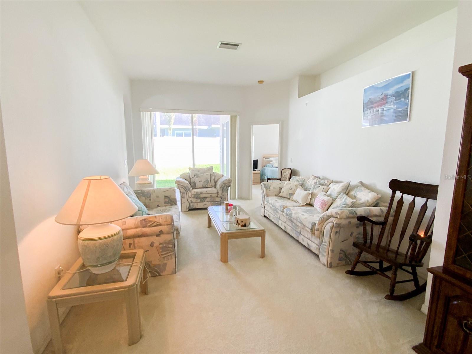 Image 17 of 53 For 479 Briland Street