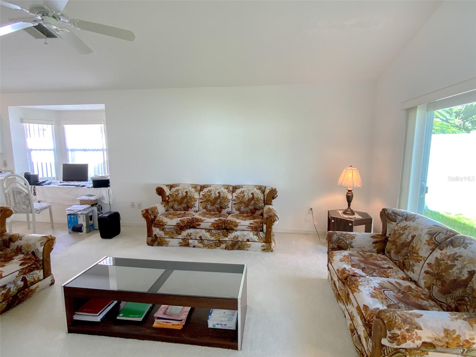 Image 23 of 53 For 479 Briland Street