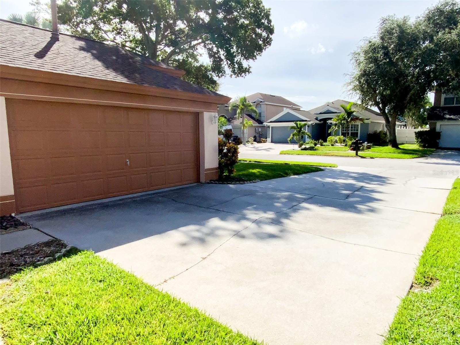 Image 5 of 53 For 479 Briland Street