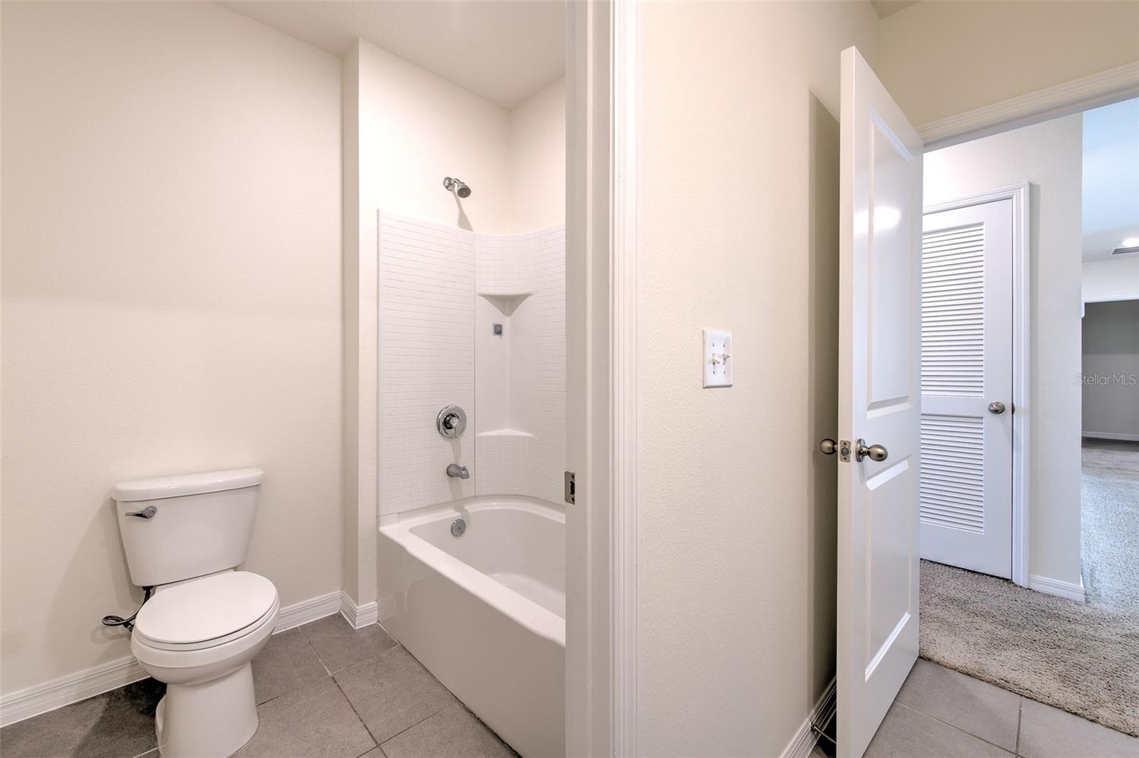 Image 33 of 42 For 2518 Knight Island Drive