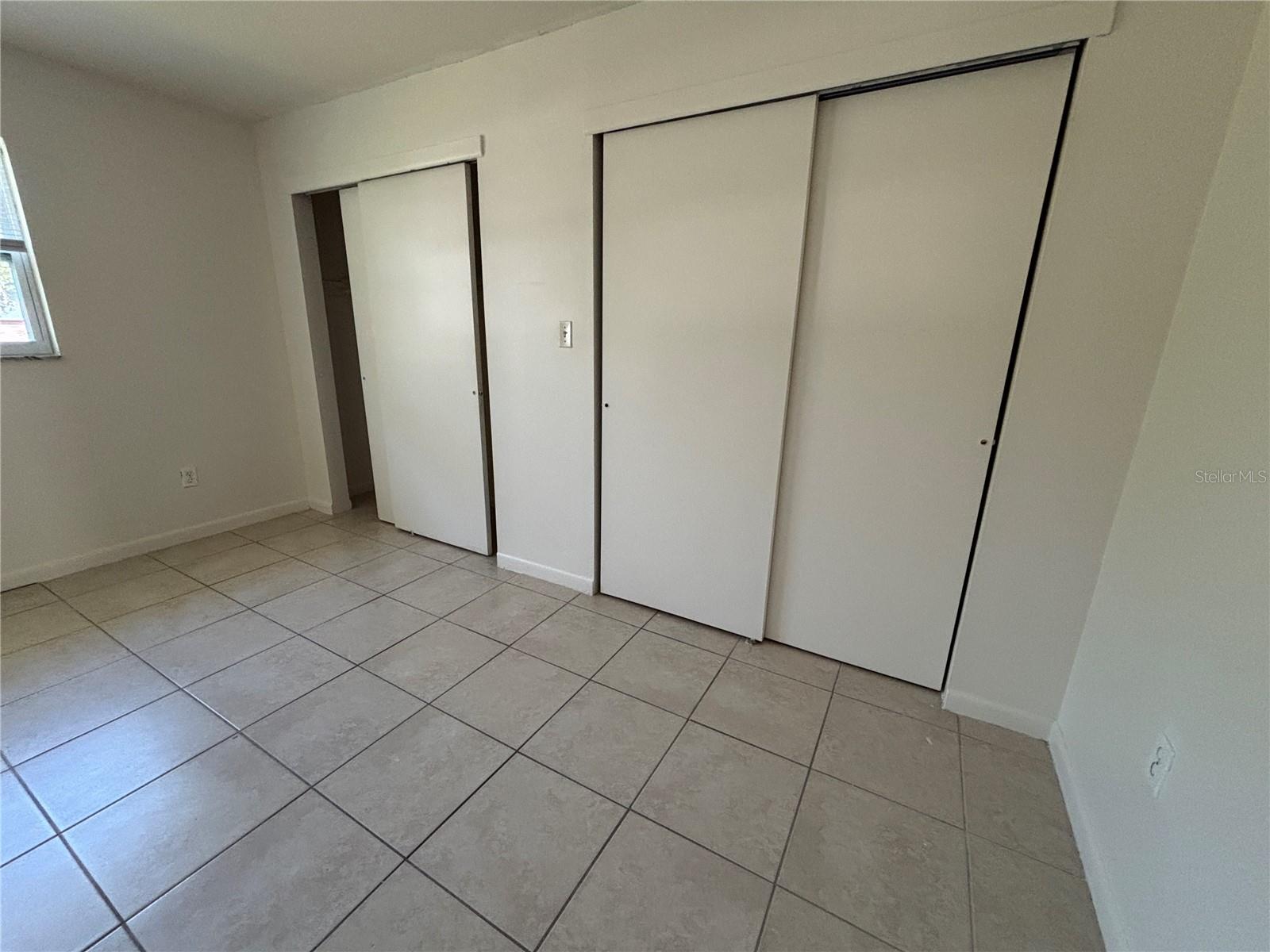 Image 8 of 12 For 1008 Pinellas Street 9