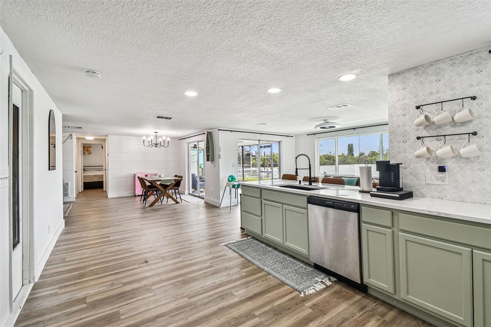 Image 11 of 43 For 3222 Jackson Drive