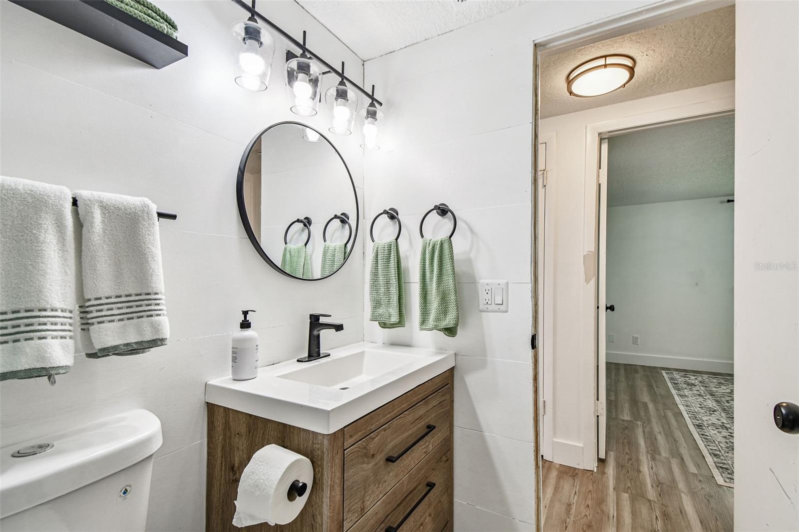 Image 18 of 43 For 3222 Jackson Drive