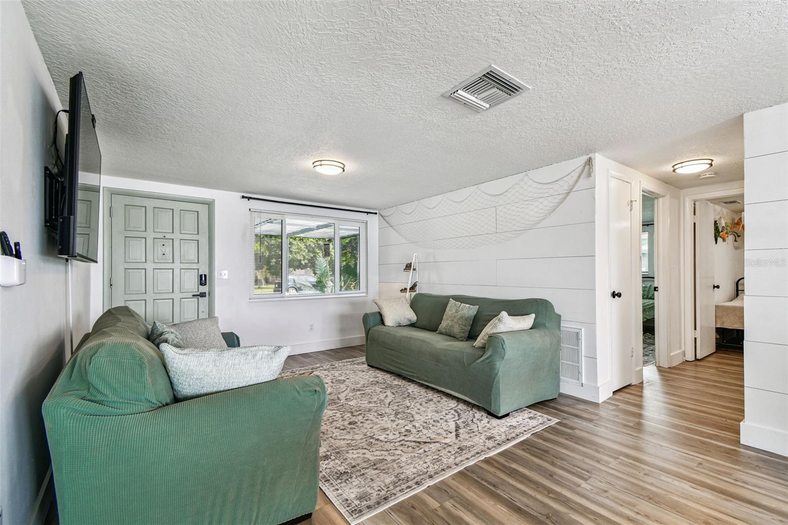 Image 7 of 43 For 3222 Jackson Drive