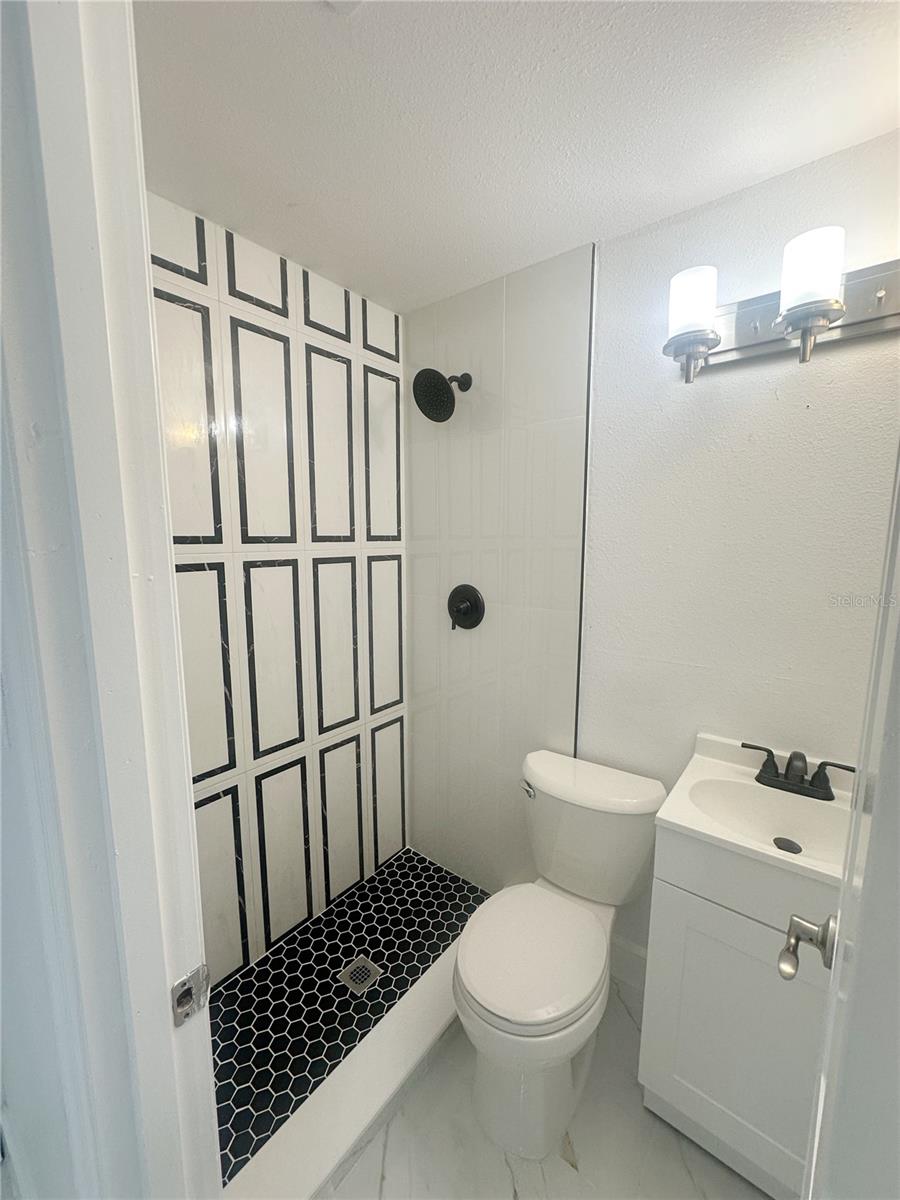 Image 16 of 16 For 821 Thalia Drive