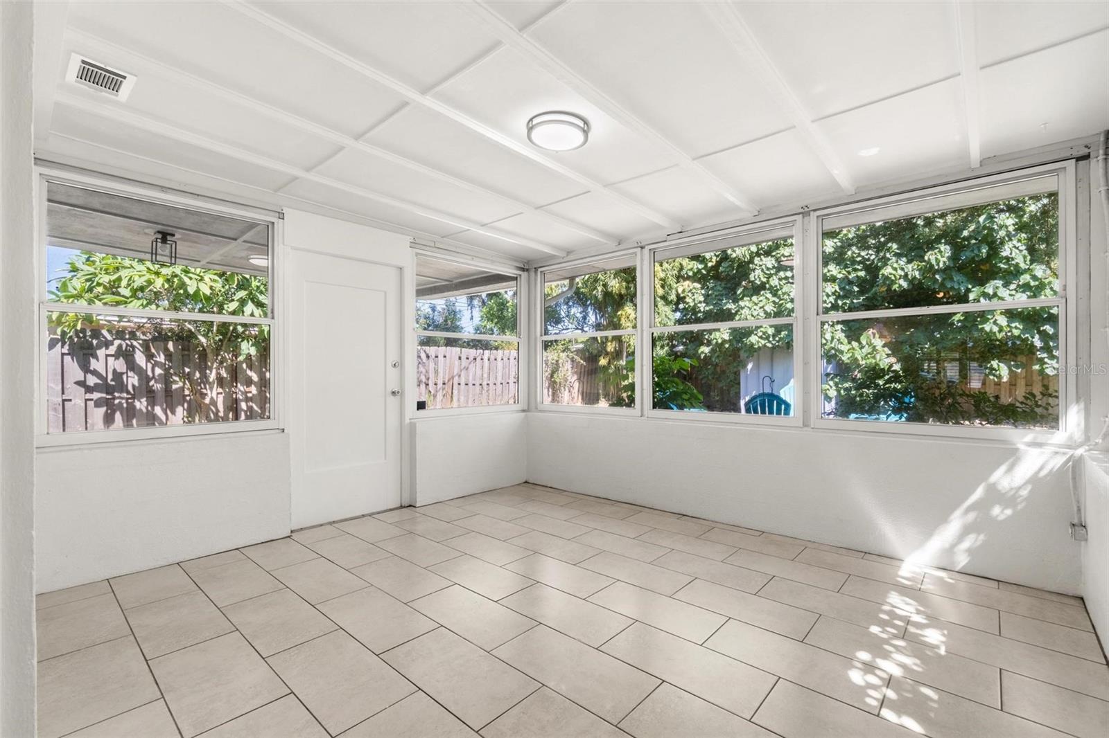 Image 10 of 28 For 5413 13th Avenue N