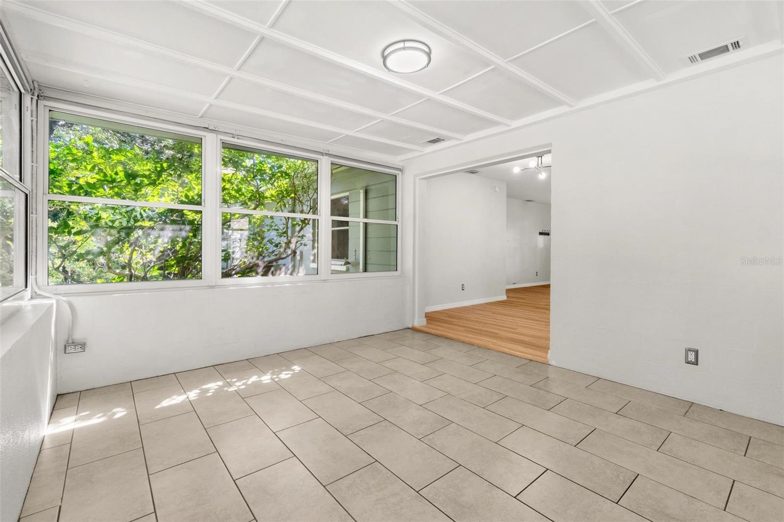 Image 11 of 28 For 5413 13th Avenue N
