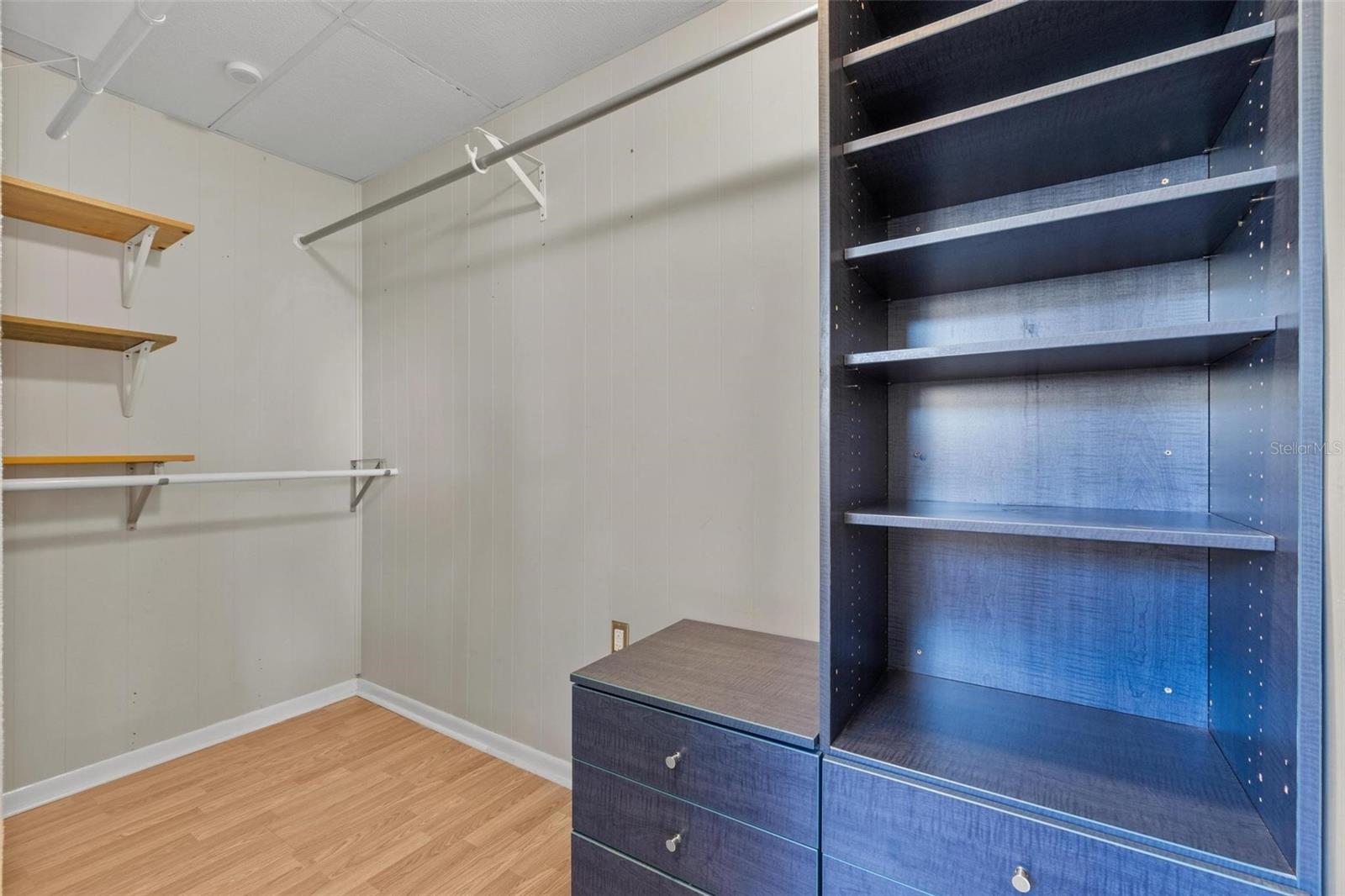 Image 22 of 28 For 5413 13th Avenue N