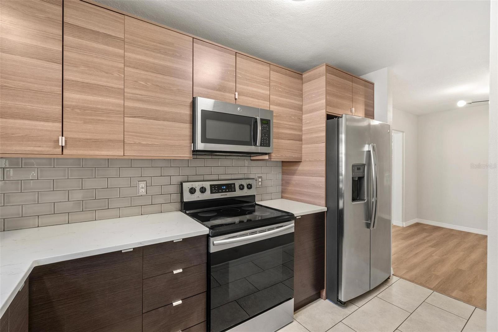 Image 9 of 28 For 5413 13th Avenue N