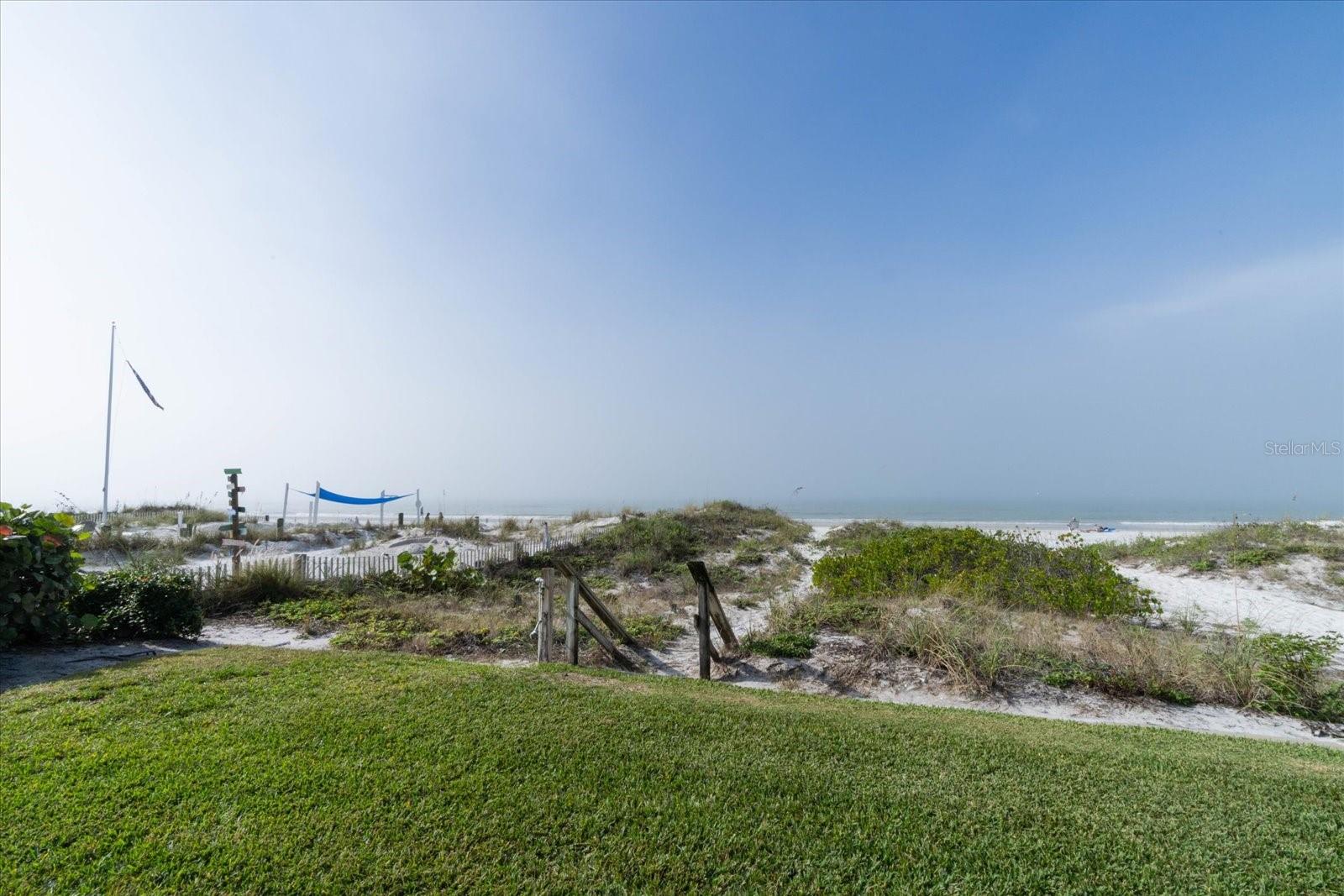 Image 42 of 55 For 19930 Gulf Boulevard 5c