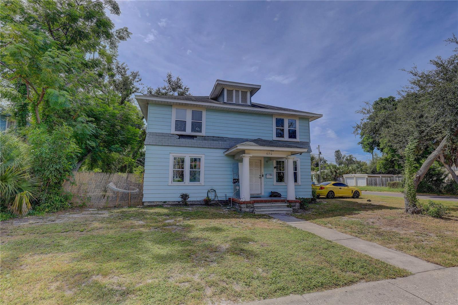 Image 2 of 16 For 670 38th Avenue S