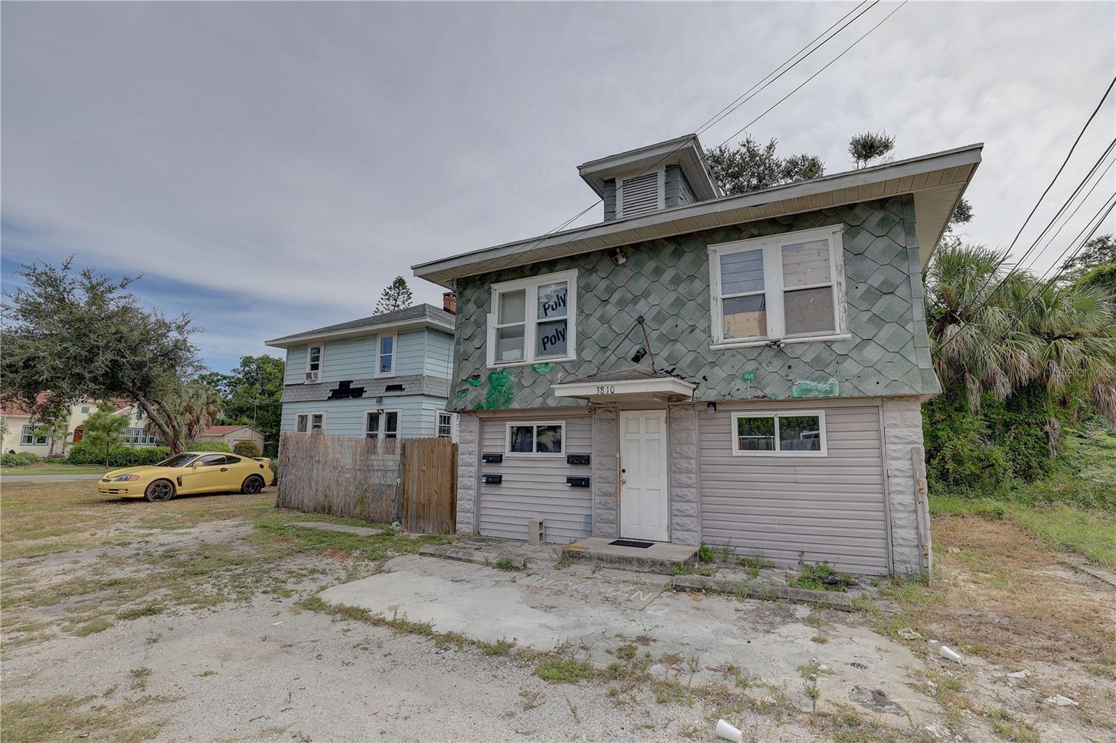 Image 7 of 16 For 670 38th Avenue S