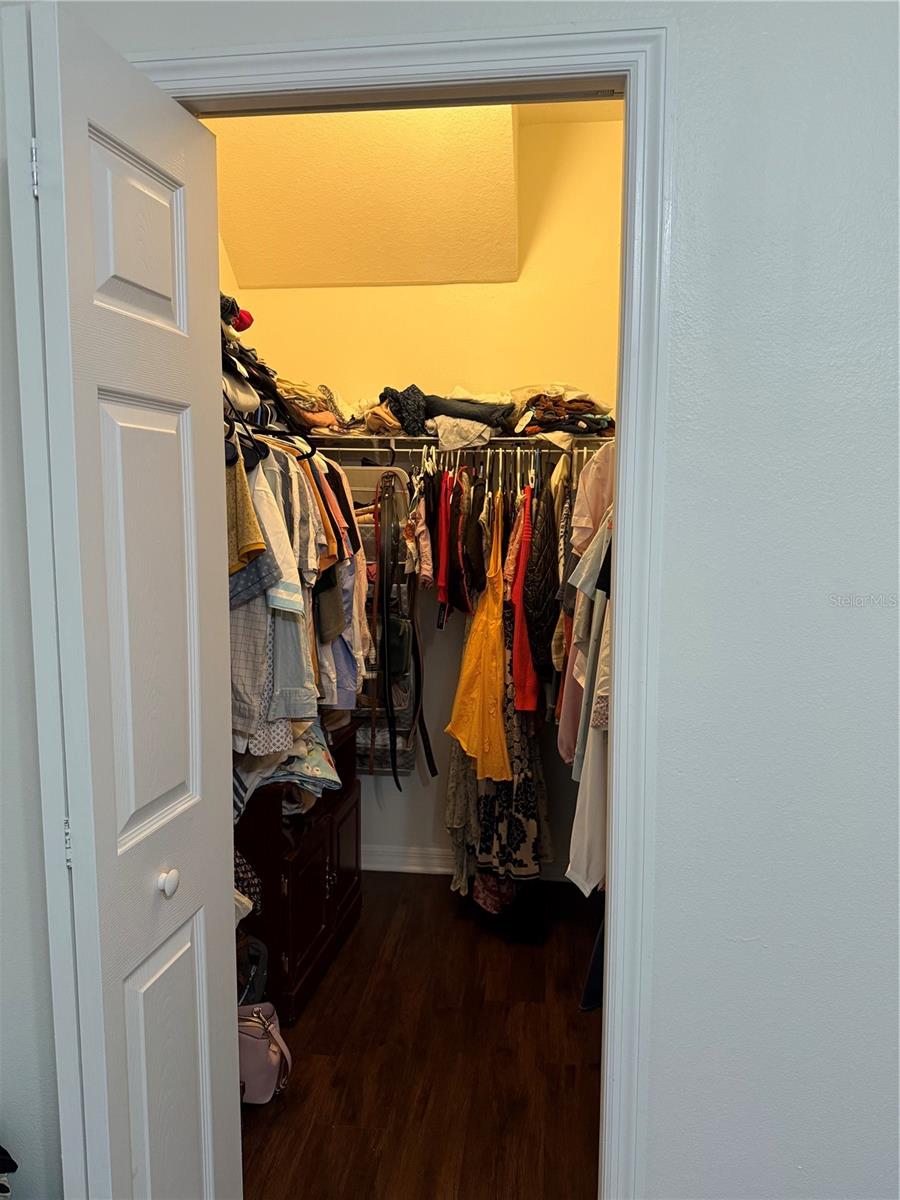 Image 19 of 55 For 10913 Observatory Way