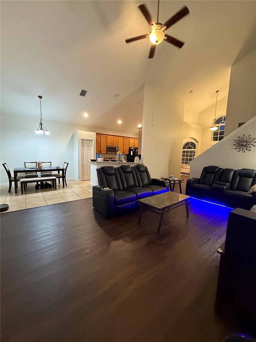 Image 51 of 55 For 10913 Observatory Way
