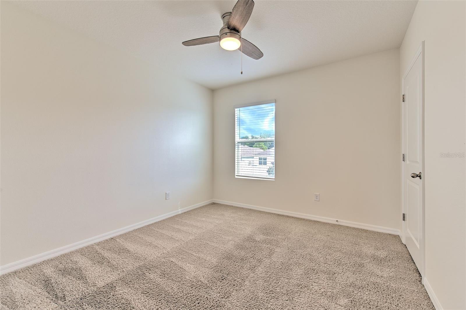 Image 33 of 43 For 2518 Knight Island Drive