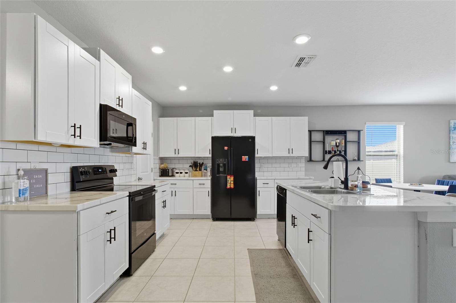 Image 12 of 44 For 11115 Sage Canyon Drive
