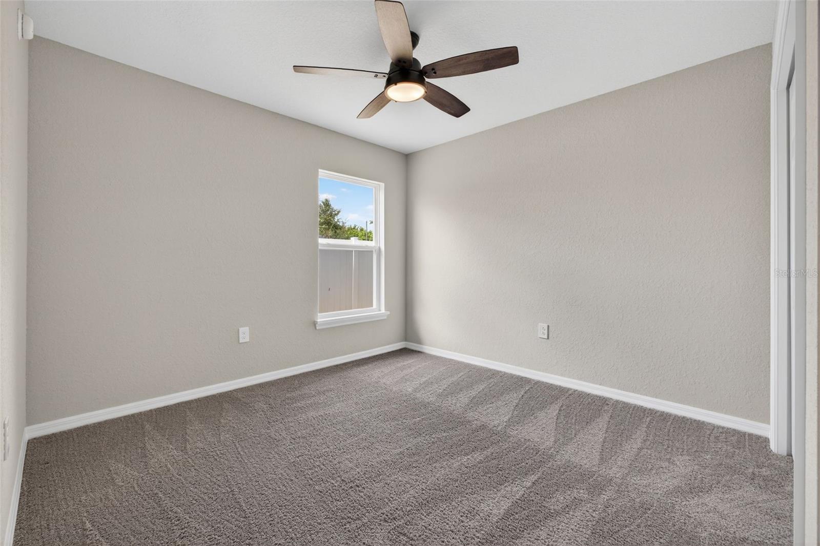 Image 32 of 48 For 119 Eagle Summit Drive