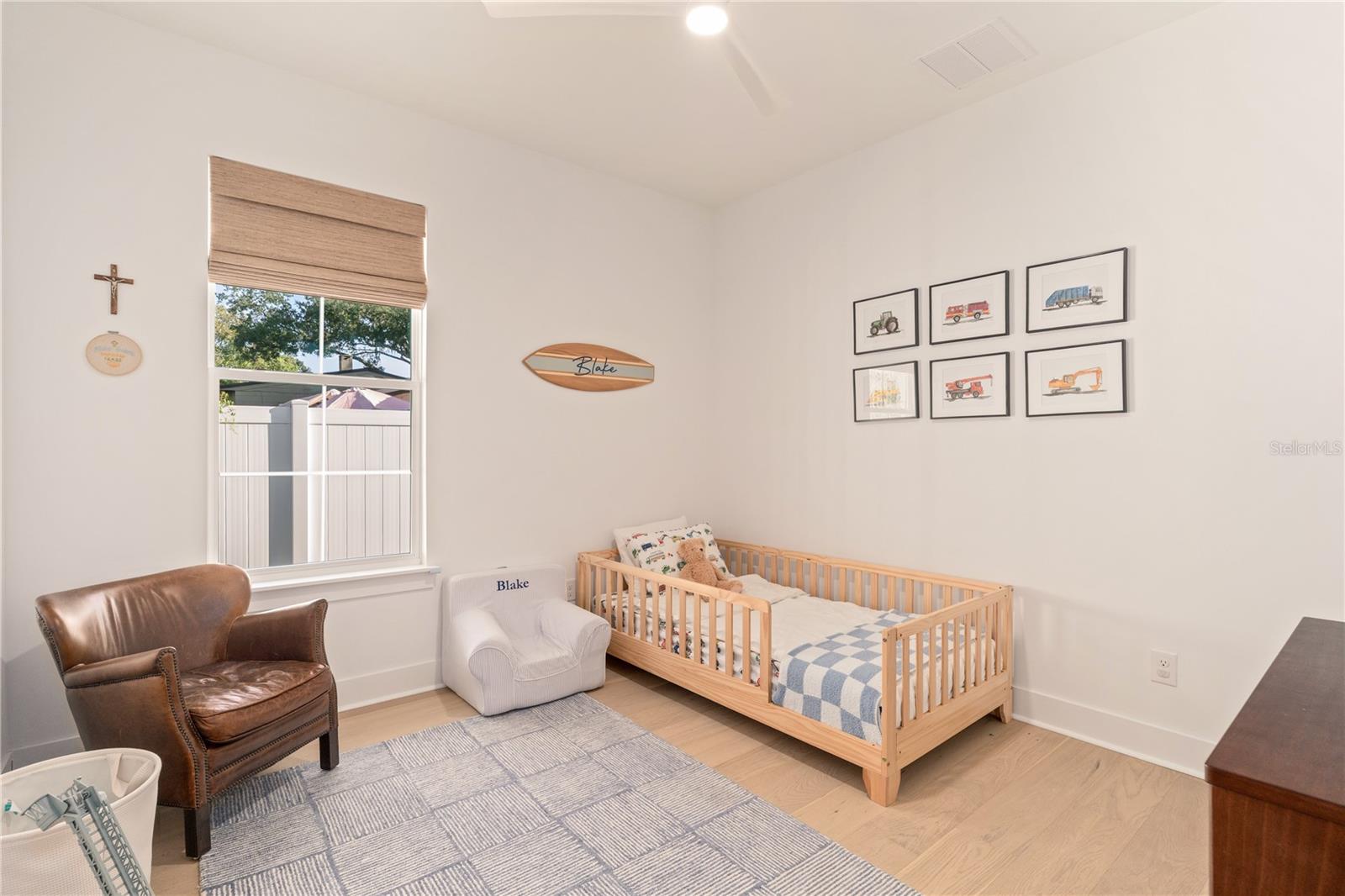 Image 17 of 26 For 2573 Madeline Avenue