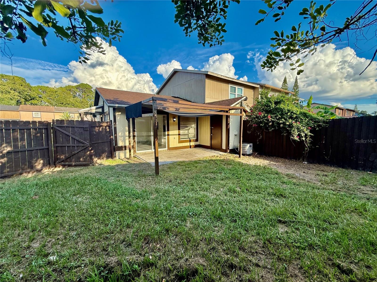 Image 24 of 26 For 14222 Village View Drive