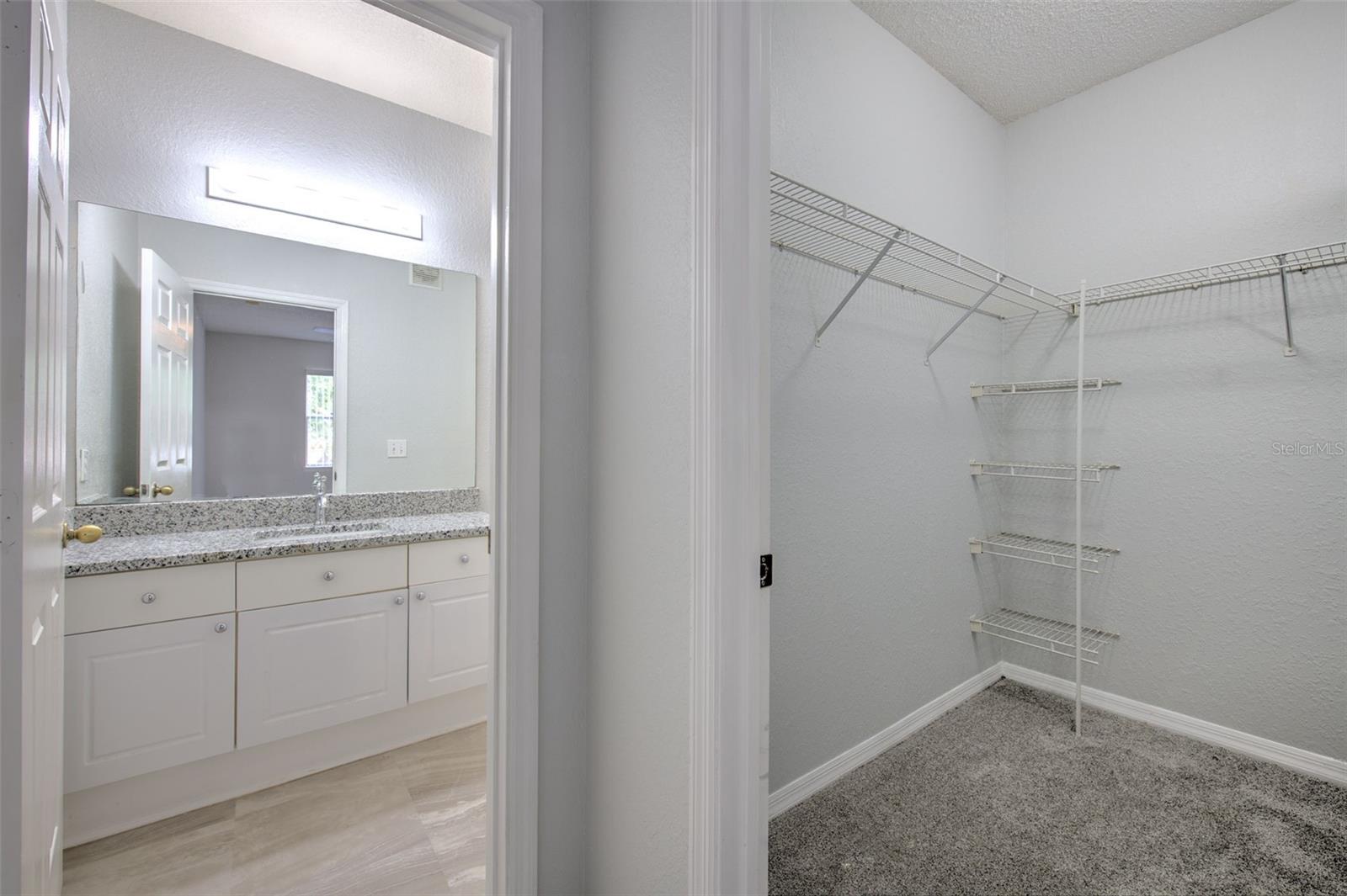 Image 30 of 41 For 18001 Richmond Place Drive 123