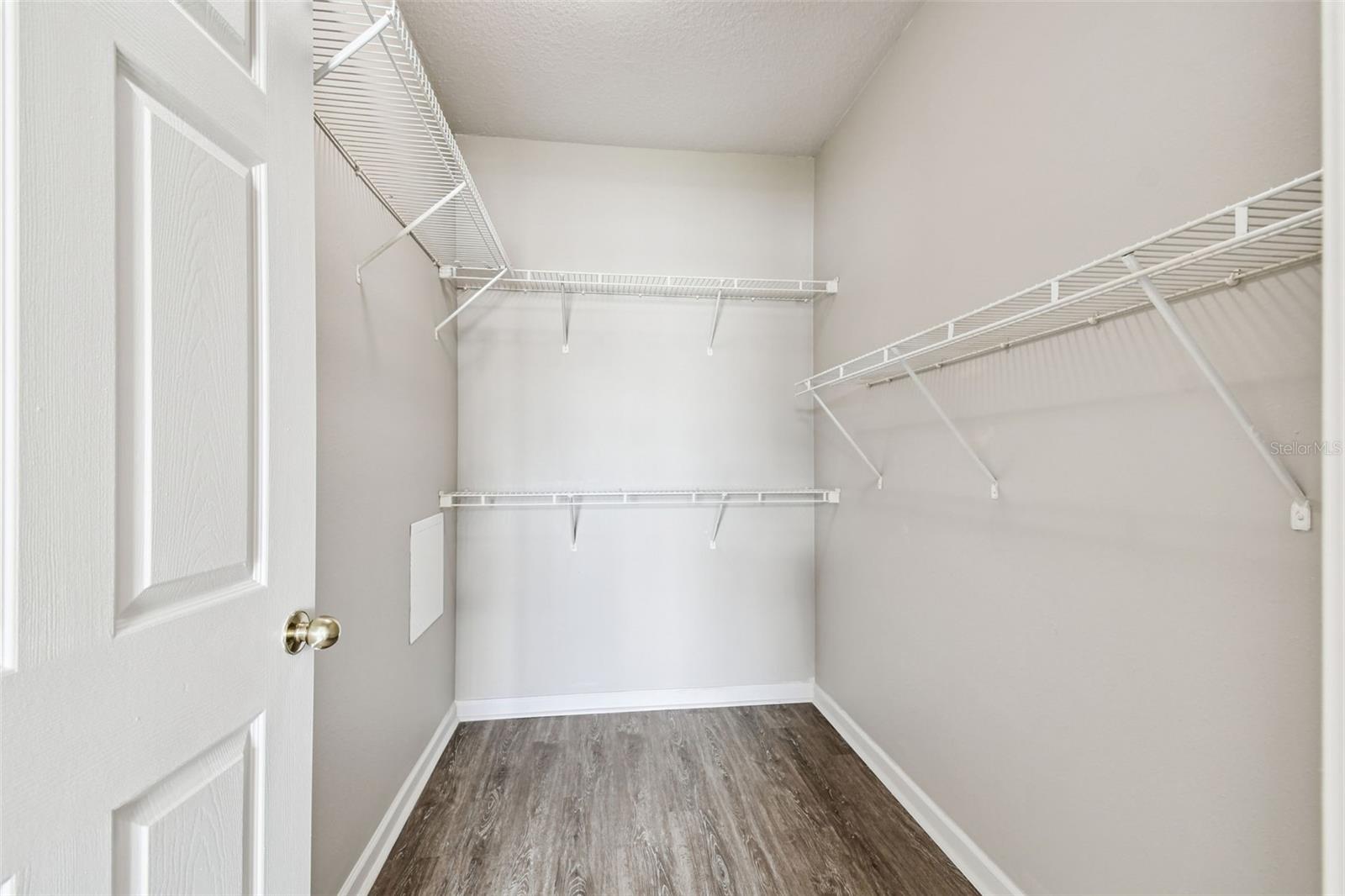 Image 24 of 33 For 10764 70th Ave  7103