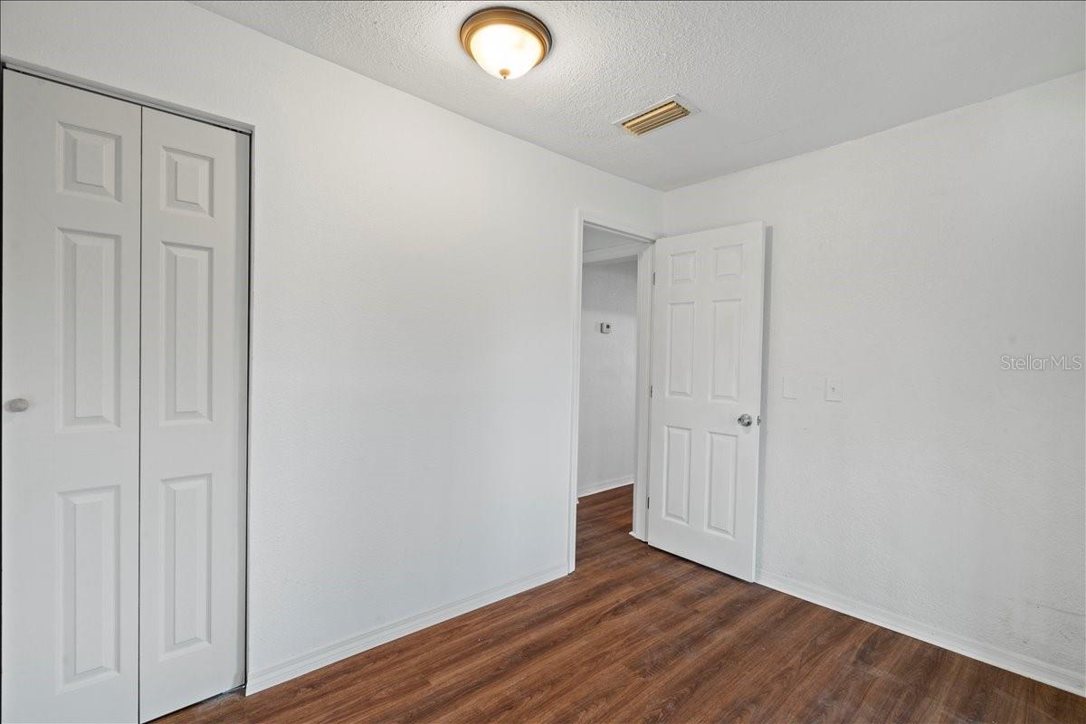 Image 14 of 39 For 704 Wilma Street