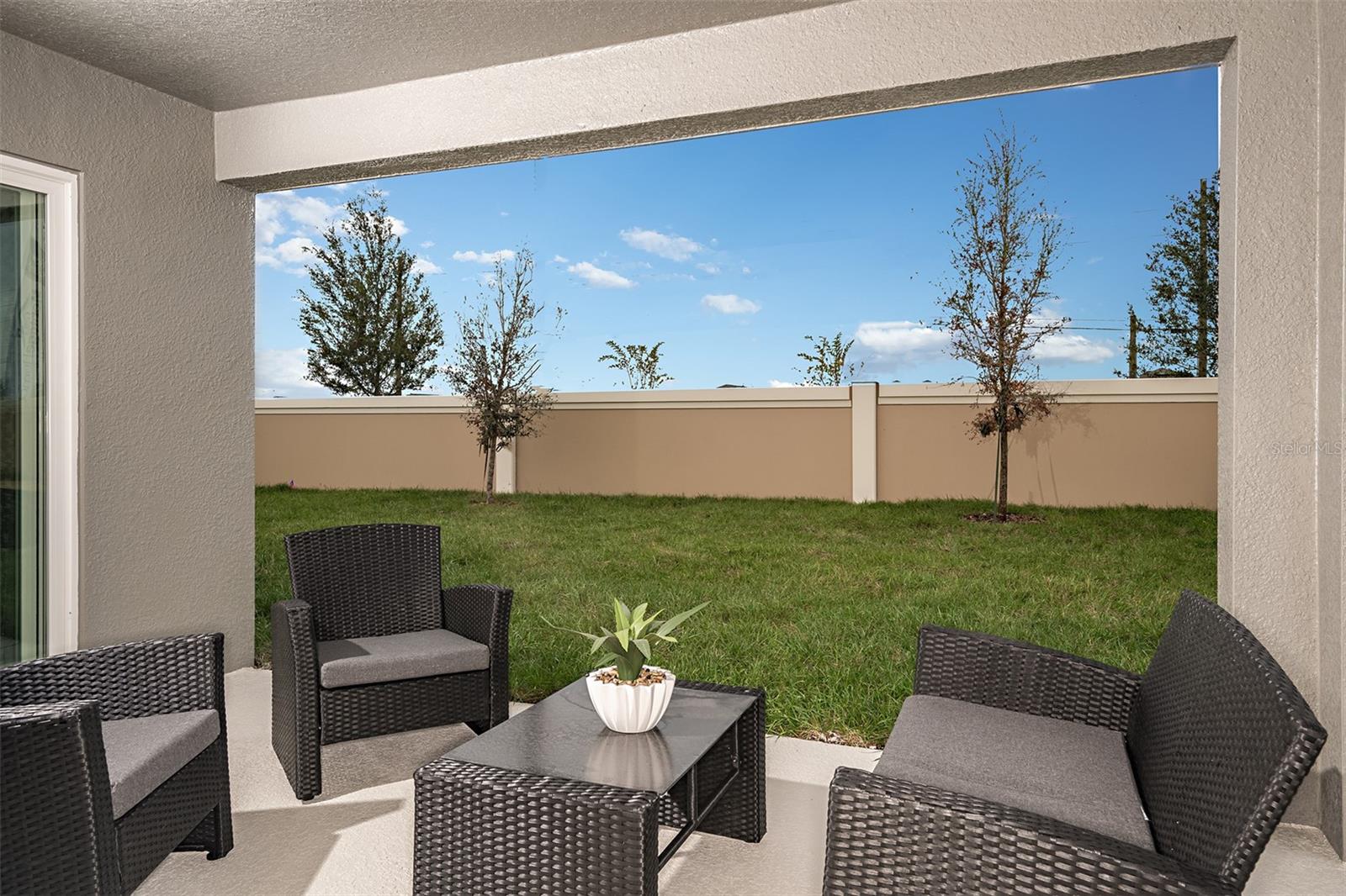 Image 4 of 19 For 1029 Foreshore Lane