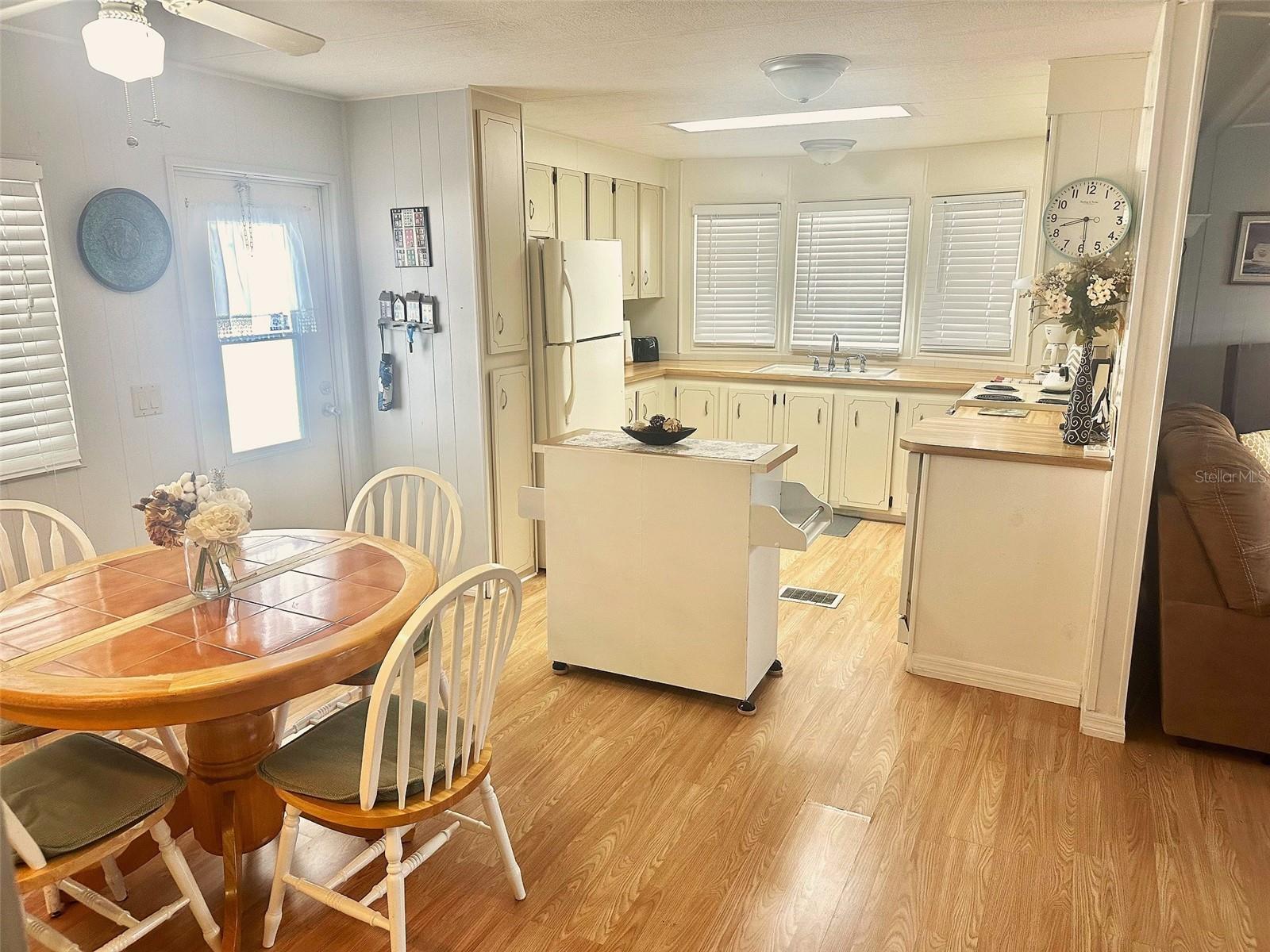 Image 6 of 17 For 34244 Canal Drive N