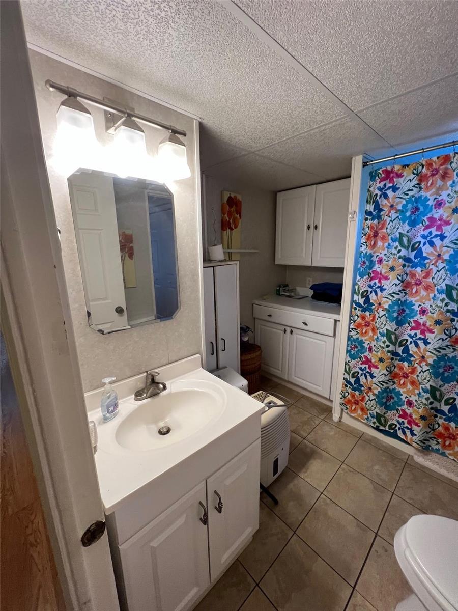 Image 23 of 33 For 11300 124th Avenue 132