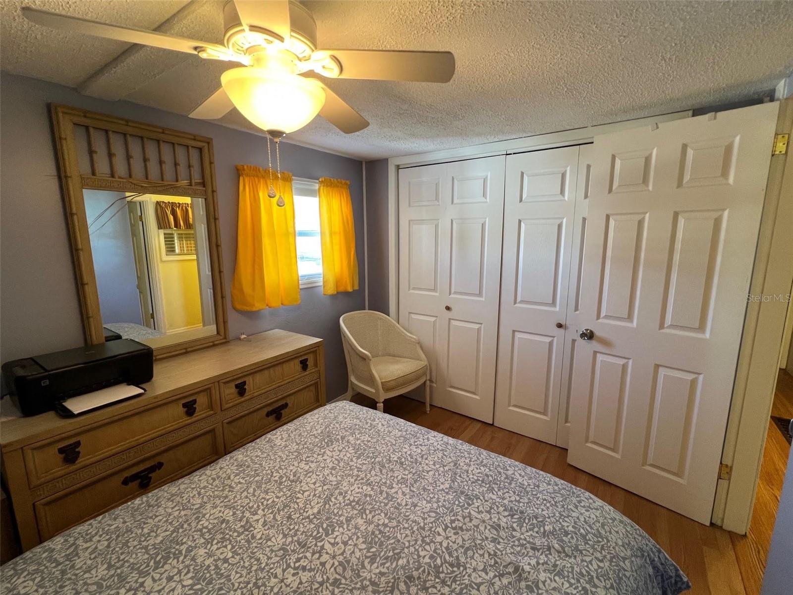 Image 26 of 33 For 11300 124th Avenue 132