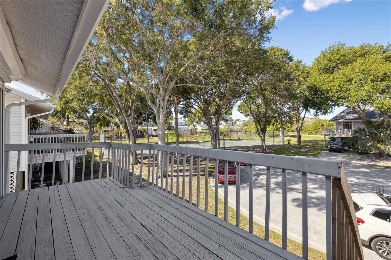 Image 21 of 27 For 3462 De Soto Boulevard 17