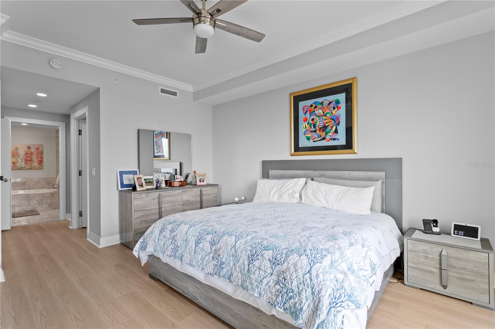 Image 21 of 37 For 1325 Snell Isle Boulevard Ne 711