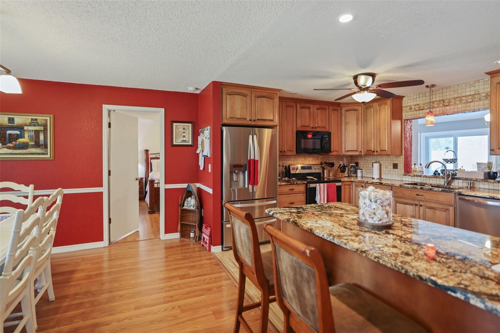 Image 7 of 65 For 5875 96th Circle N