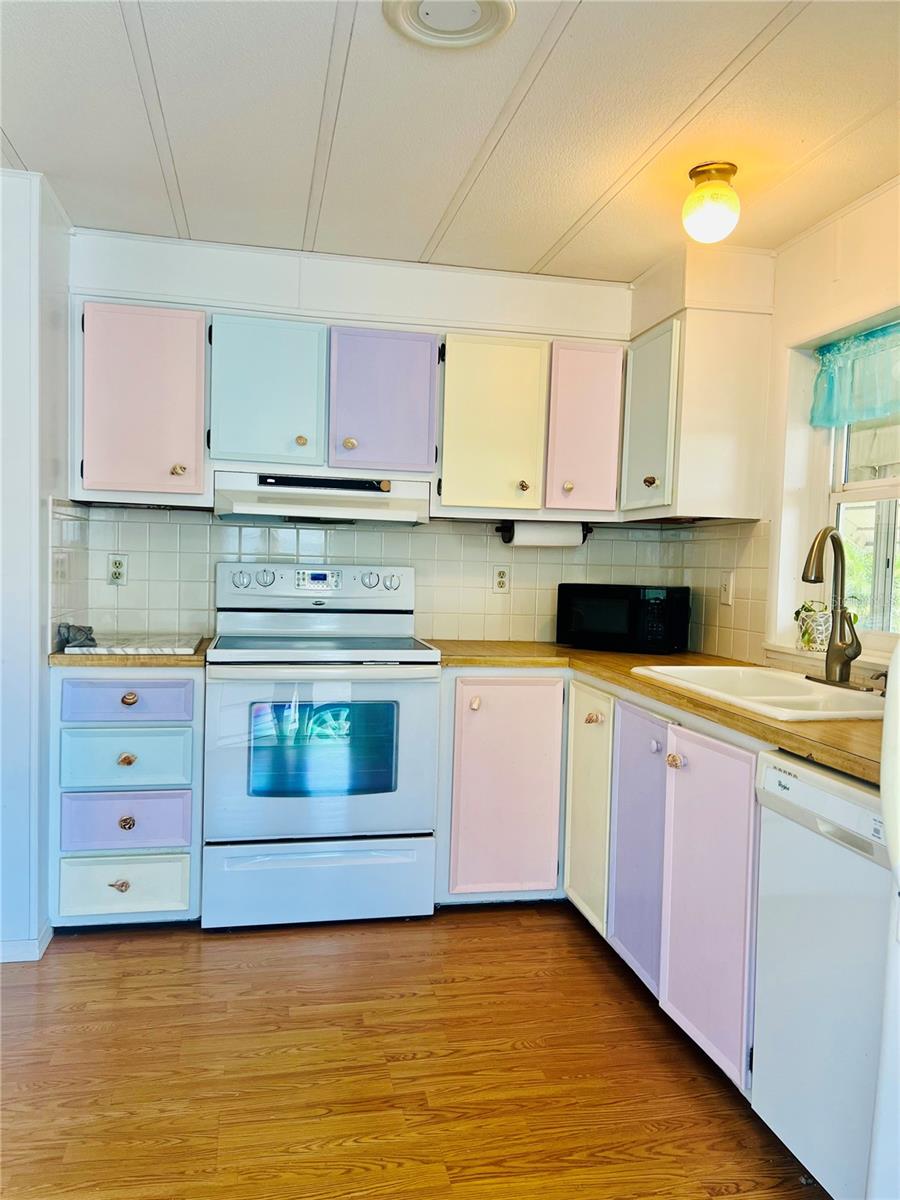 Image 3 of 23 For 2213 Piazza Drive 128