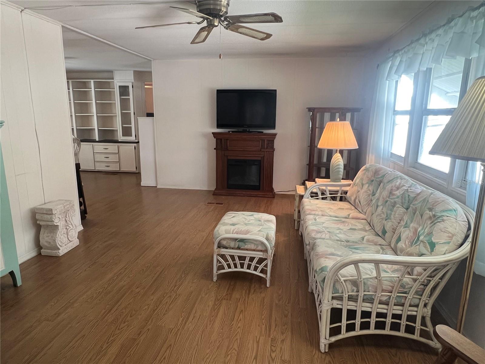 Image 9 of 23 For 2213 Piazza Drive 128