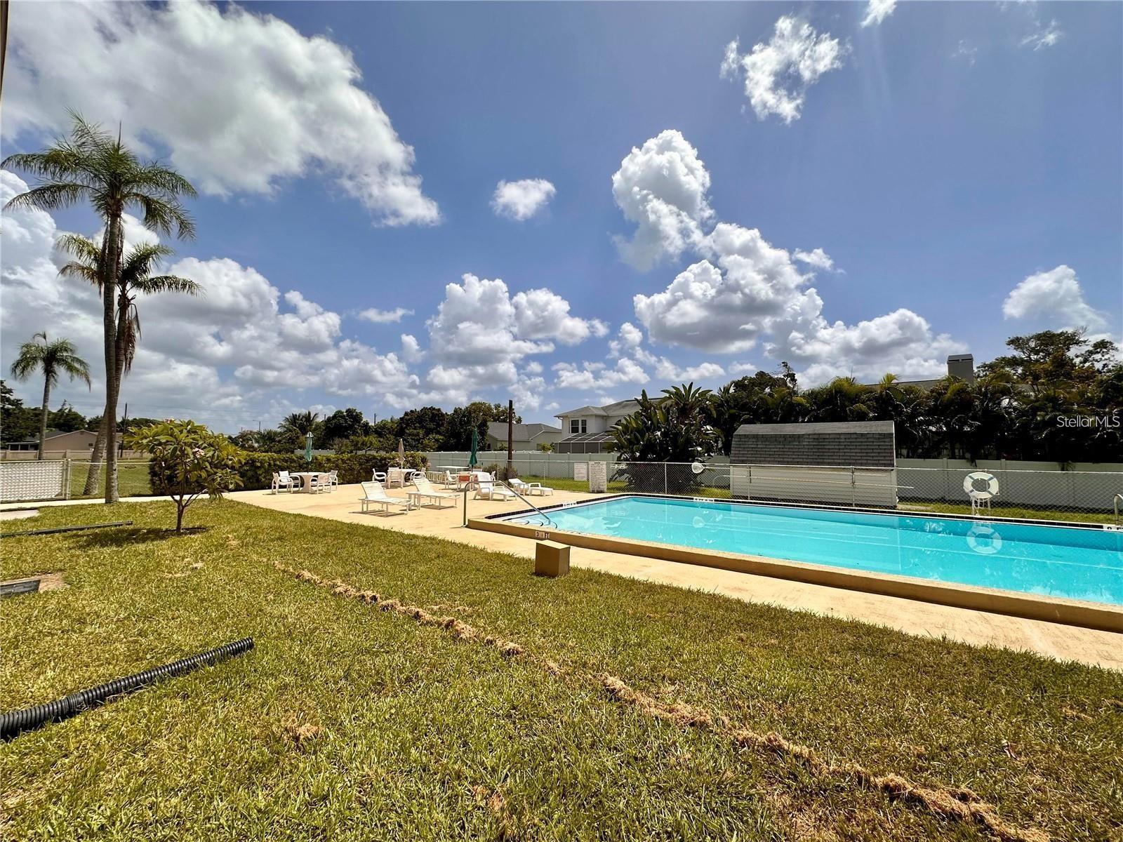 Image 18 of 19 For 12300 Park Boulevard 219