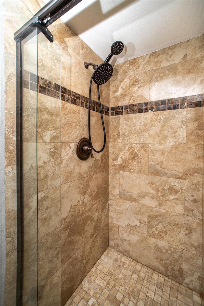 Image 9 of 19 For 12300 Park Boulevard 219