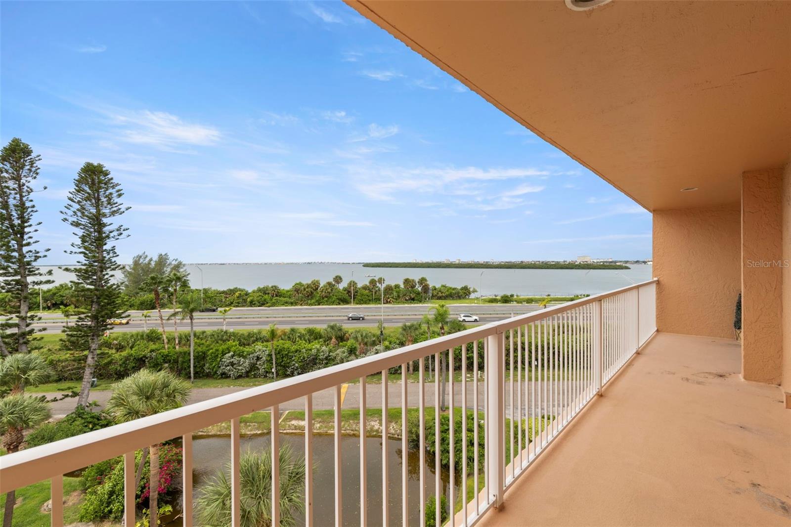 Image 2 of 35 For 7430 Sunshine Skyway Lane S 605