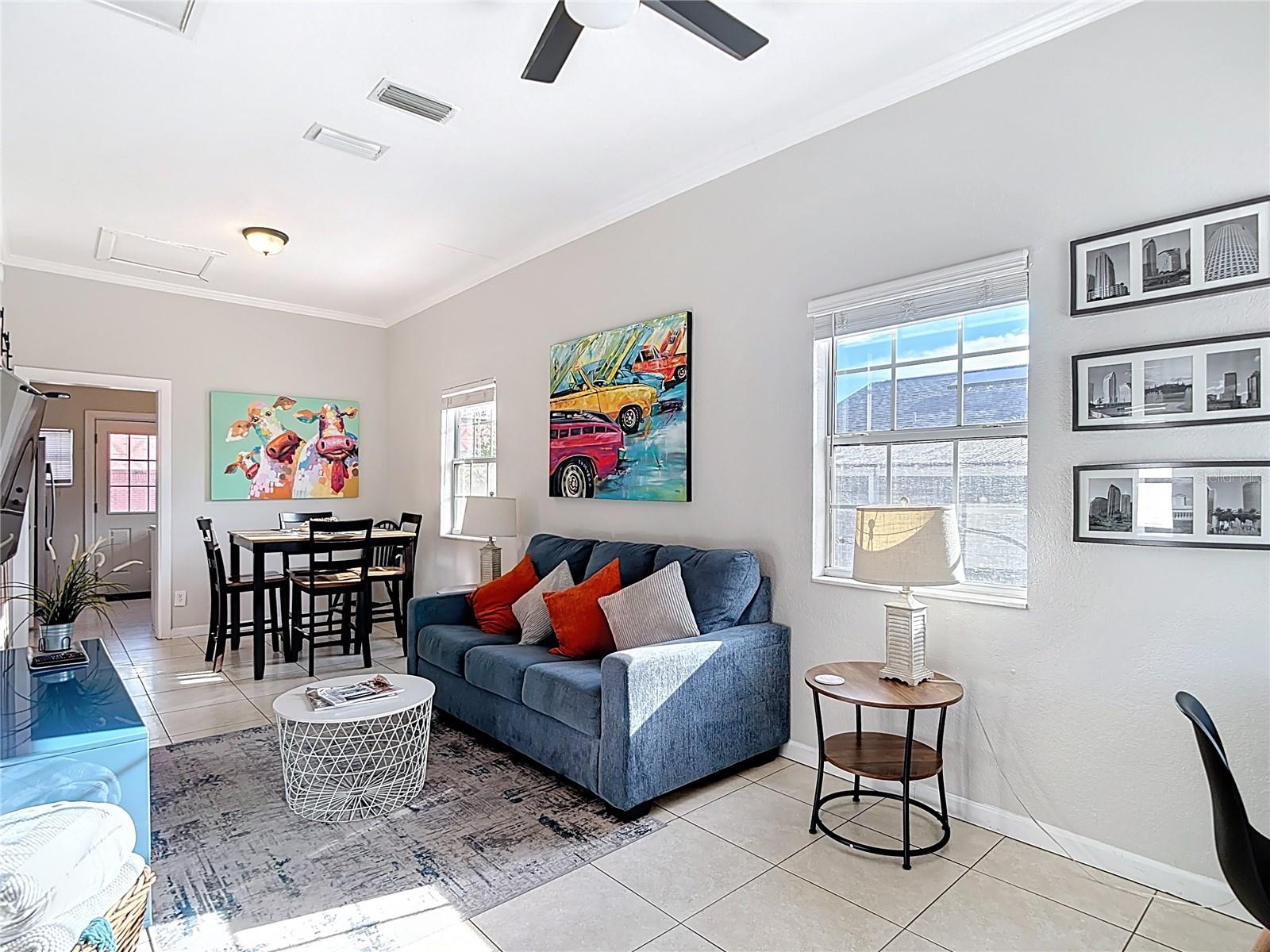 Image 11 of 53 For 2329 La Salle Street